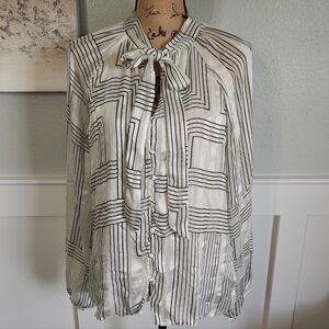 Autres Filles Chic Black and White Striped Blouse with Bow